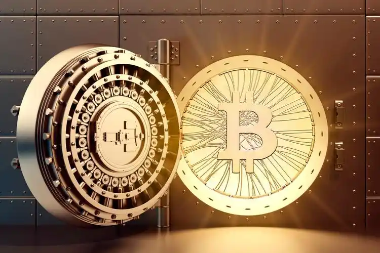 Australian mining farm utilizing hybrid energy sources